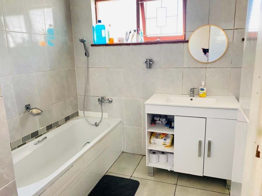 3 Bedroom Property for Sale in Haven Hills Eastern Cape